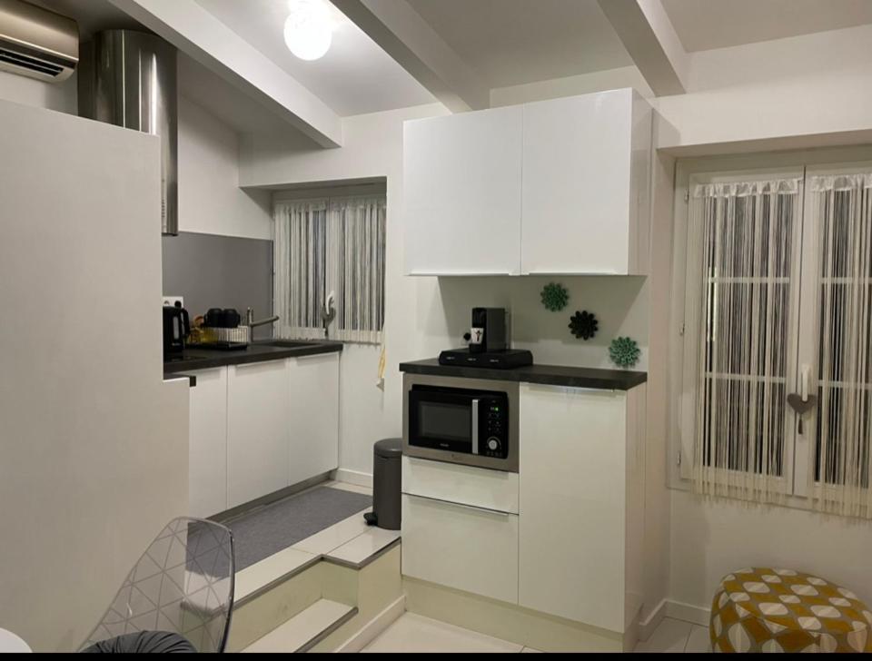 Studio Centre Proche Apartment *